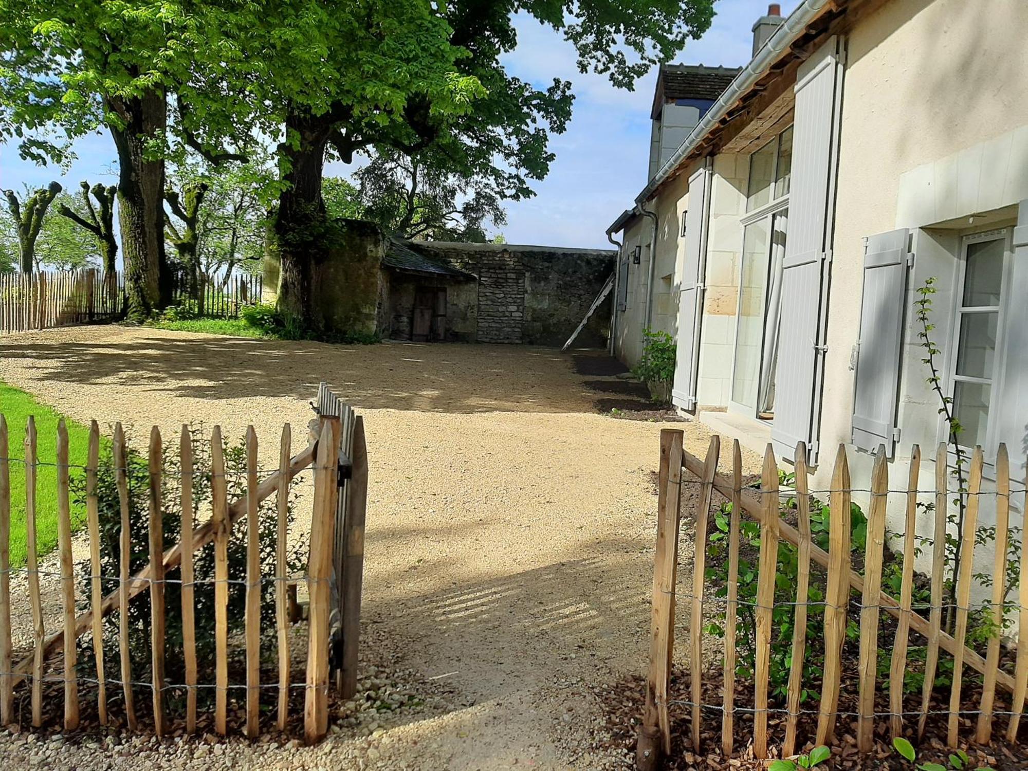 Chambourg-sur-Indre Le Puits Renaissance - Gites De Caractere Et Piscine Chauffee מראה חיצוני תמונה